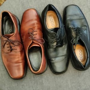 TWO PAIR of Men's ECCO Casual Dress Shoes